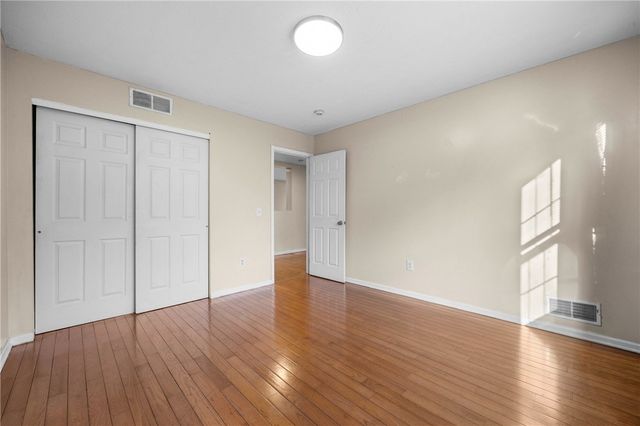 12 Cashmere Court, Irondequoit, NY 14609