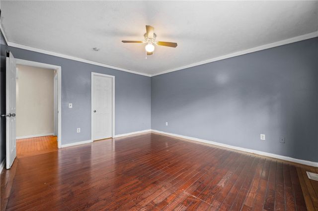 12 Cashmere Court, Irondequoit, NY 14609