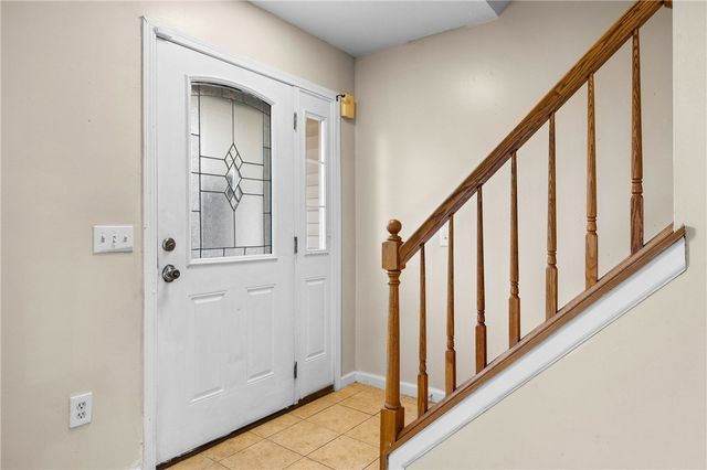 12 Cashmere Court, Irondequoit, NY 14609