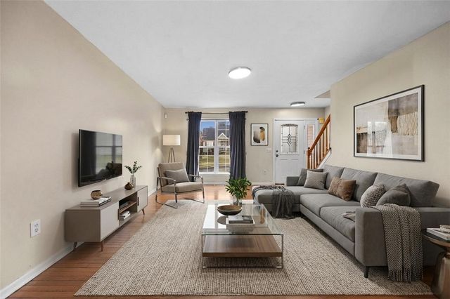 12 Cashmere Court, Irondequoit, NY 14609