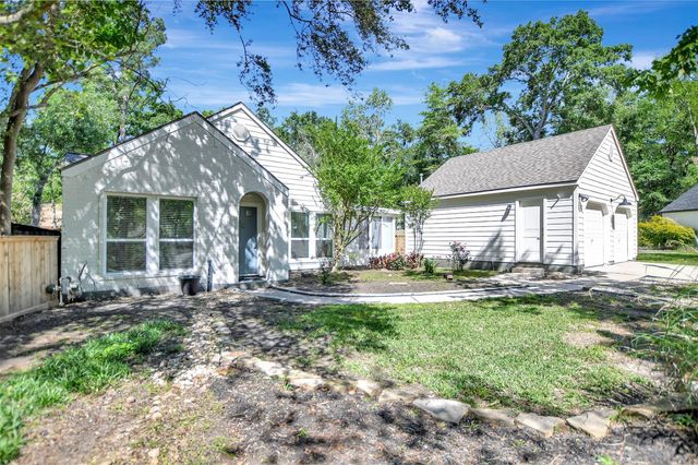 7 Bitterwood Court, The Woodlands, TX 77381