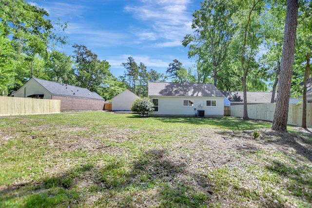 7 Bitterwood Court, The Woodlands, TX 77381