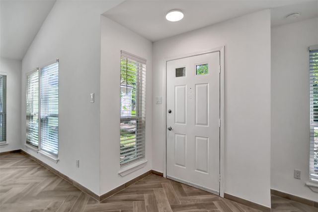 7 Bitterwood Court, The Woodlands, TX 77381