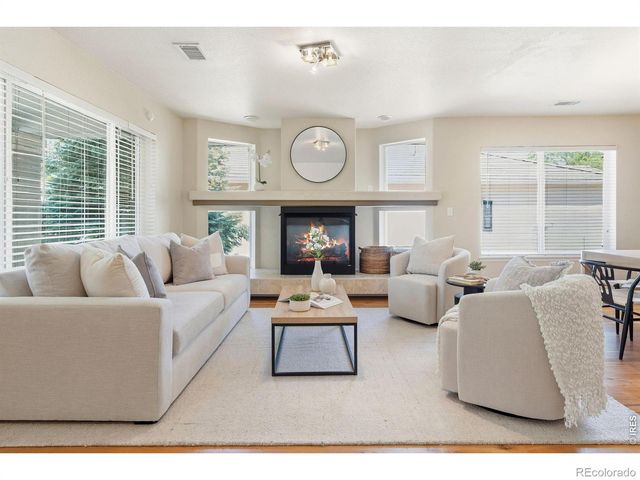 4582 Longs Court, Broomfield, CO 80023