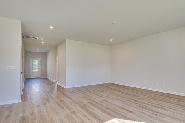 342 Tupelo Pass, Harlem, GA 30814