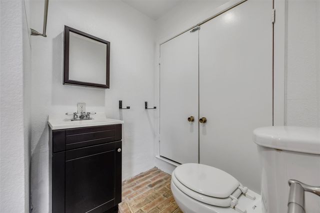 7004 Trendal LN, Austin, TX 78744