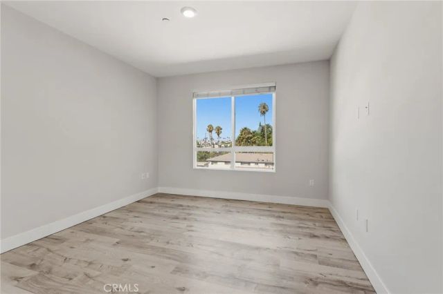 5820 La Mirada Avenue 402, Hollywood, CA 90038