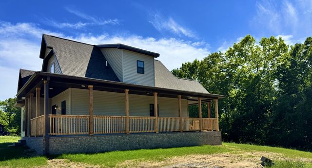 224 Redbird Lane, Lafayette, TN 37083