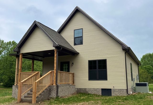 224 Redbird Lane, Lafayette, TN 37083