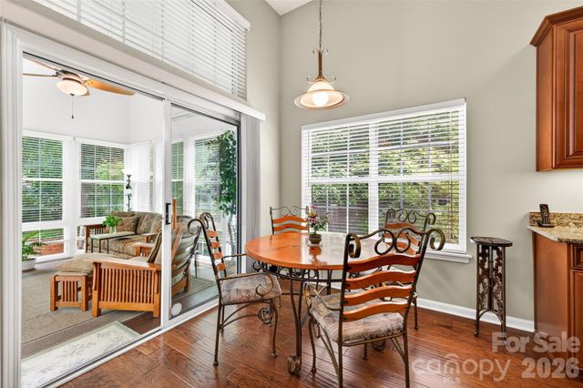 1918 Weighmont Court, Charlotte, NC 28227