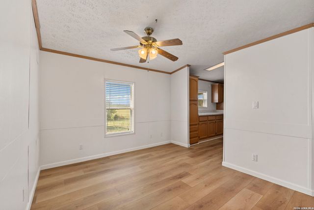 133 OAK VIEW DR, La Vernia, TX 78121