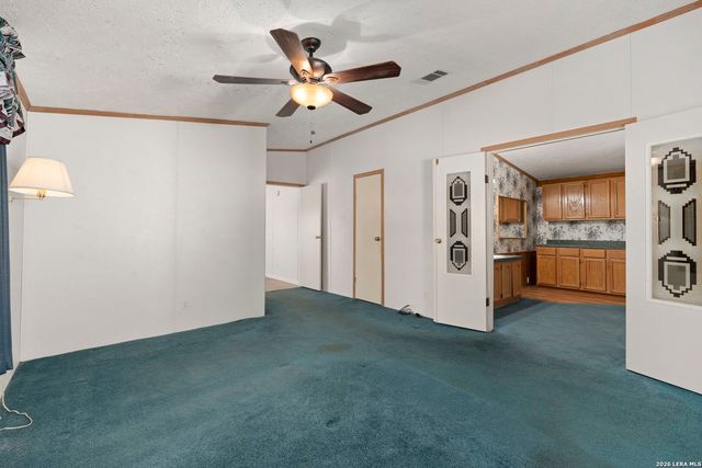 133 OAK VIEW DR, La Vernia, TX 78121