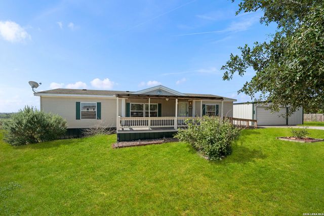 133 OAK VIEW DR, La Vernia, TX 78121