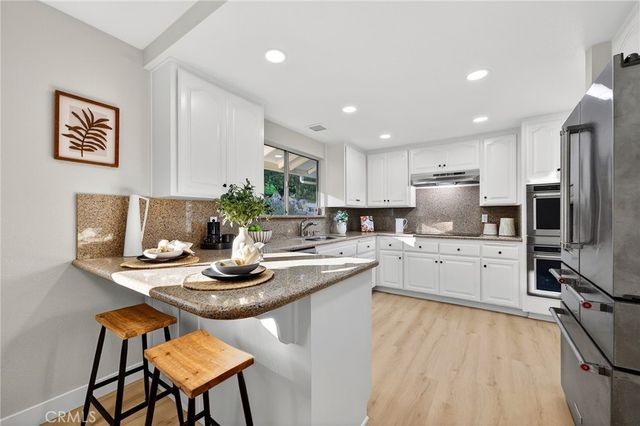 358 Sunrise Circle, Vista, CA 92084