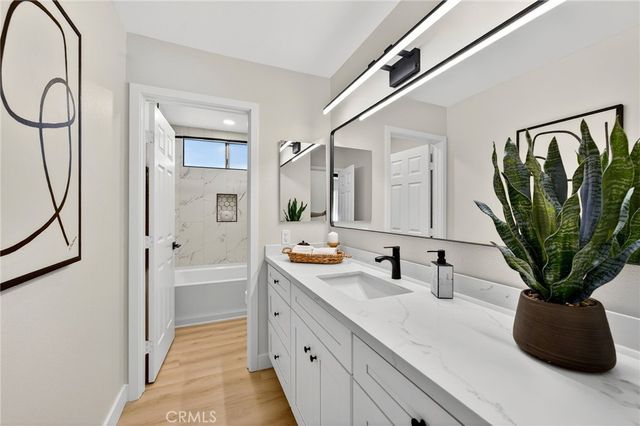 358 Sunrise Circle, Vista, CA 92084