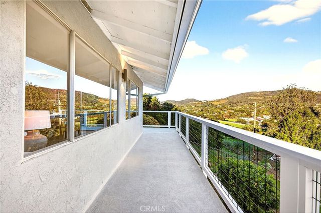 358 Sunrise Circle, Vista, CA 92084