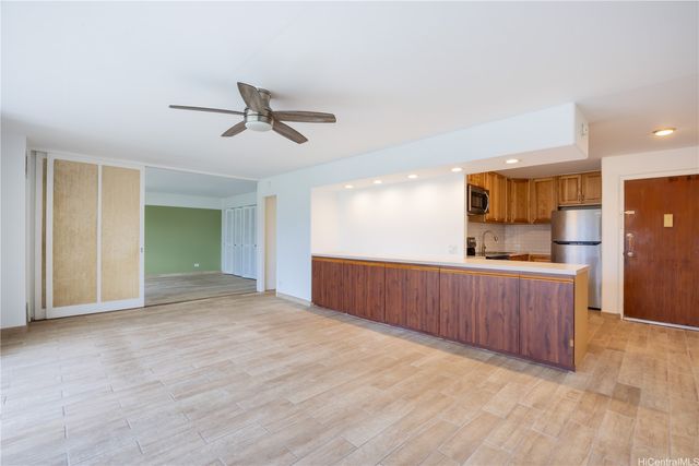 710 Lunalilo Street 402, Honolulu, HI 96813