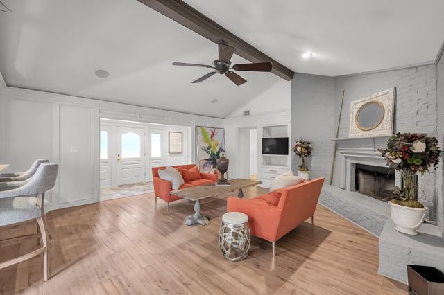 3272 Teas Nursery Road, Conroe, TX 77304