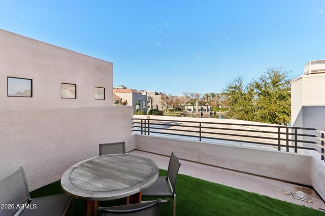 8989 N GAINEY CENTER Drive 237, Scottsdale, AZ 85258