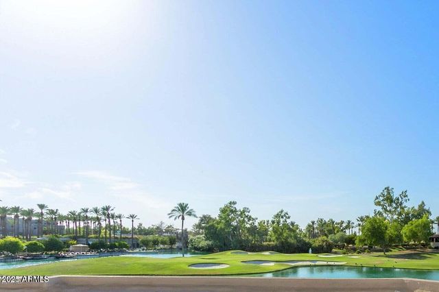 8989 N GAINEY CENTER Drive 237, Scottsdale, AZ 85258