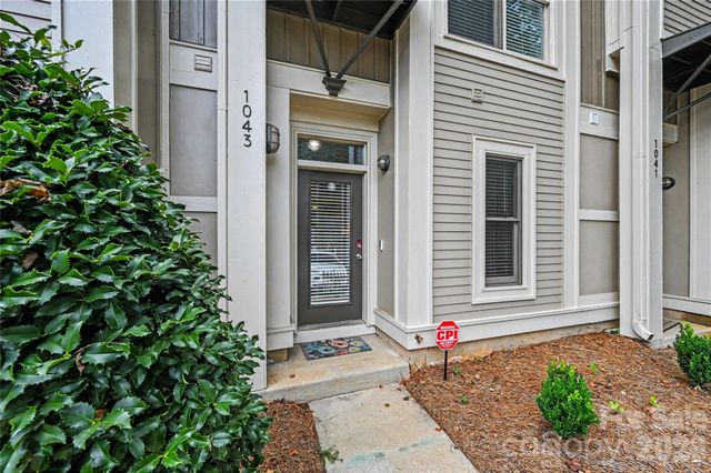 1043 Park West Drive, Charlotte, NC 28209