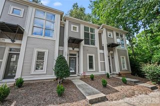 1043 Park West Drive, Charlotte, NC 28209