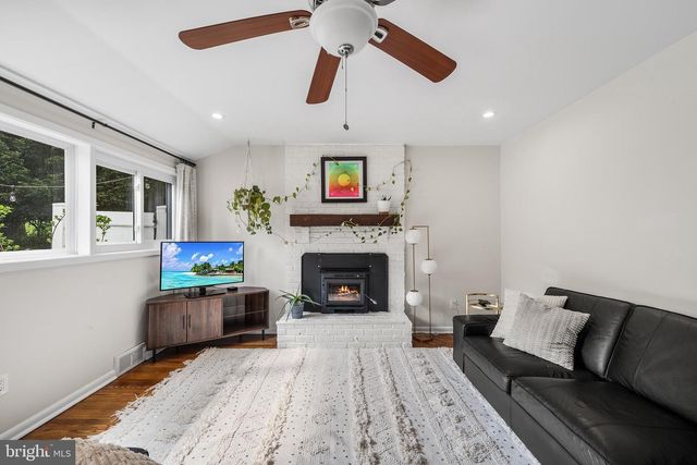 1 S BRYN MAWR PL, Media, PA 19063