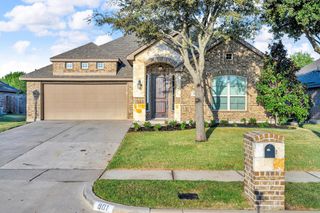 901 Abbey Lane, Midlothian, TX 76065