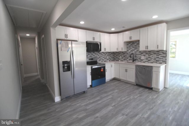 3916 PARK BLVD, Suitland, MD 20746