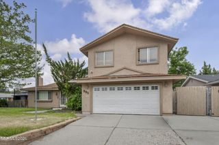 801 Rolando Way, Carson City, NV 89701