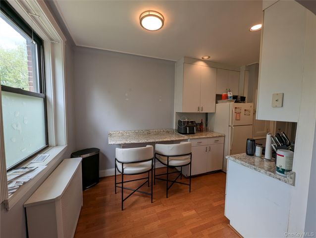 11 Greenridge Avenue D5, White Plains, NY 10605