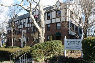 11 Greenridge Avenue D5, White Plains, NY 10605