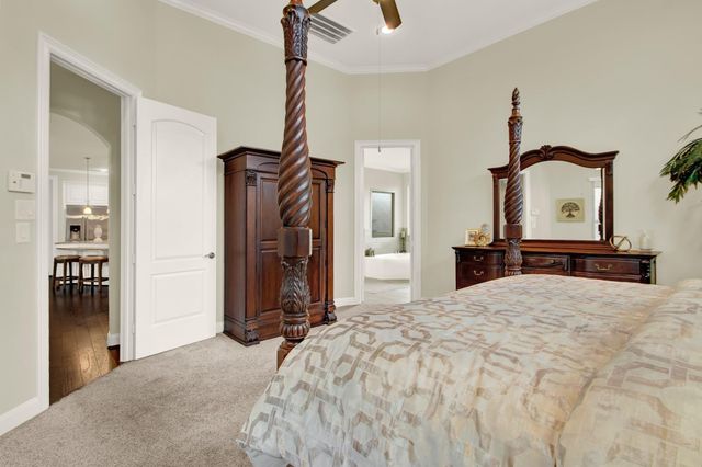 210 Chirping Squirrel Court, Pinehurst, TX 77362