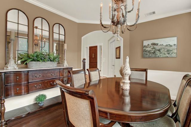 210 Chirping Squirrel Court, Pinehurst, TX 77362