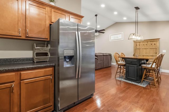 953 Lily Road, London, KY 40744
