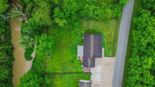 953 Lily Road, London, KY 40744