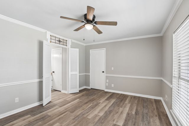 2712 Meadowstone Court, Carrollton, TX 75006