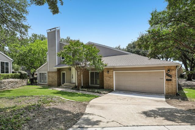 2712 Meadowstone Court, Carrollton, TX 75006