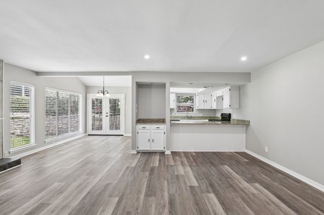2712 Meadowstone Court, Carrollton, TX 75006