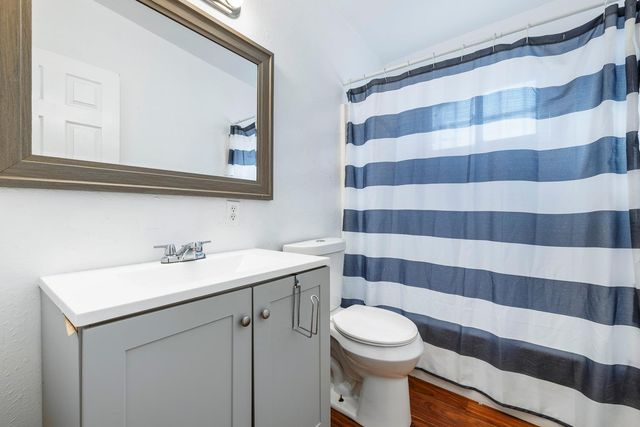 209 W Eden Avenue, Fresno, CA 93706