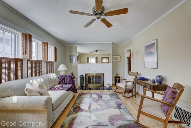 923 W 11 Mile Road, Royal Oak, MI 48067