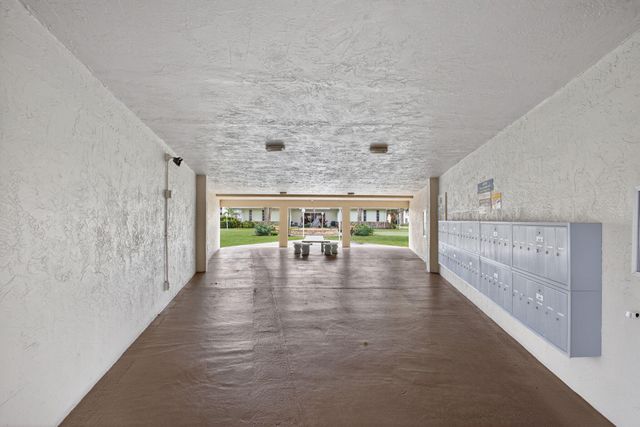 700 Village Green Court 206, Palm Springs, FL 33461