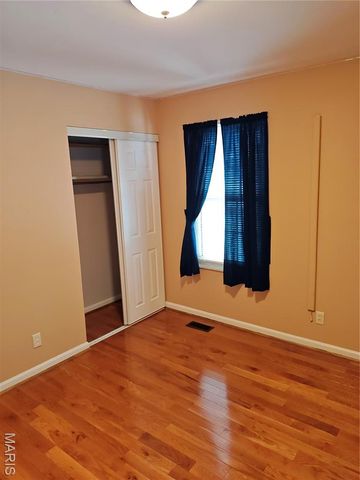 115 Ron De Le Drive, Arnold, MO 63010