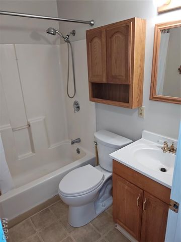 115 Ron De Le Drive, Arnold, MO 63010