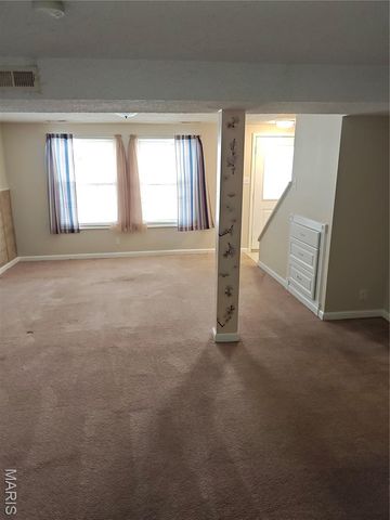 115 Ron De Le Drive, Arnold, MO 63010