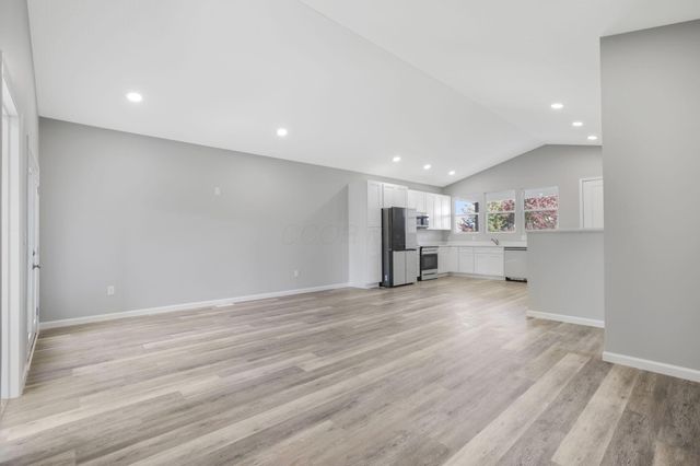 1597 Metcalfe Avenue, Obetz, OH 43207