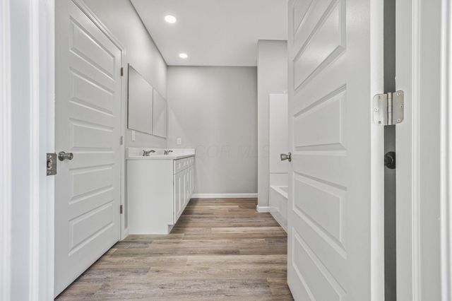 1597 Metcalfe Avenue, Obetz, OH 43207