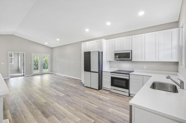 1597 Metcalfe Avenue, Obetz, OH 43207