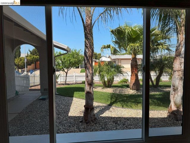 1769 Teresa Ln, Oakley, CA 94561