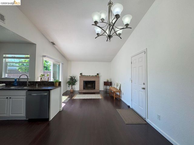 1769 Teresa Ln, Oakley, CA 94561